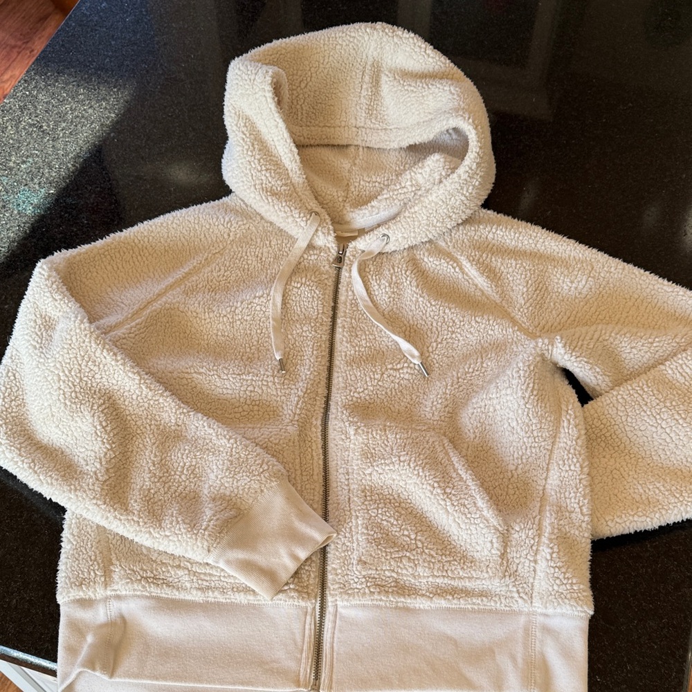 GAP small Cozy White Sherpa Hoodie